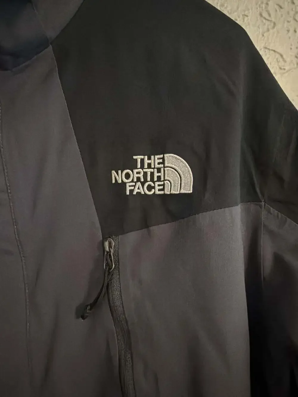 The North Face Men's HyVent Waterproof Jacket